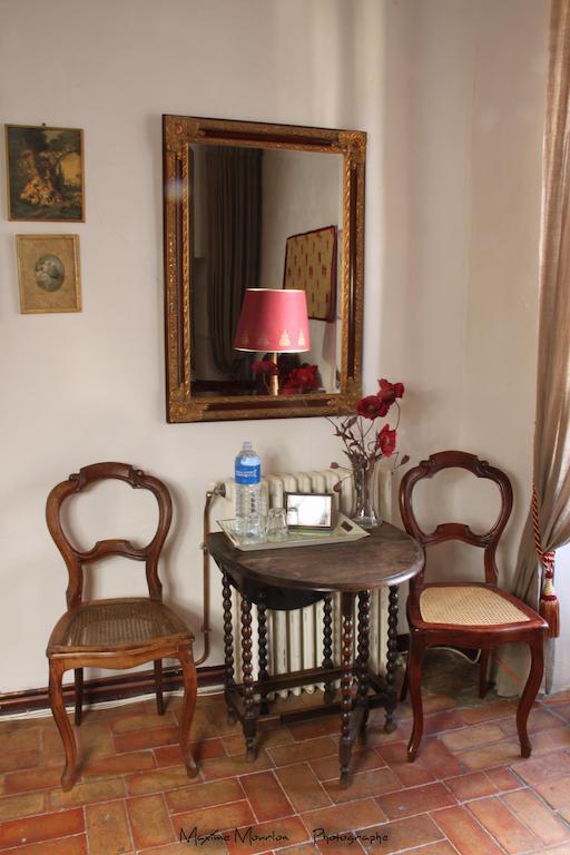 Chateau Rosans Bed and Breakfast Habitación foto